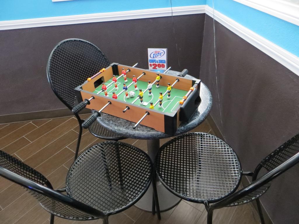 בולדר סיטי Oasis Boutique Motel מראה חיצוני תמונה